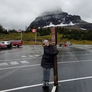 Meet your Posher, Sandy